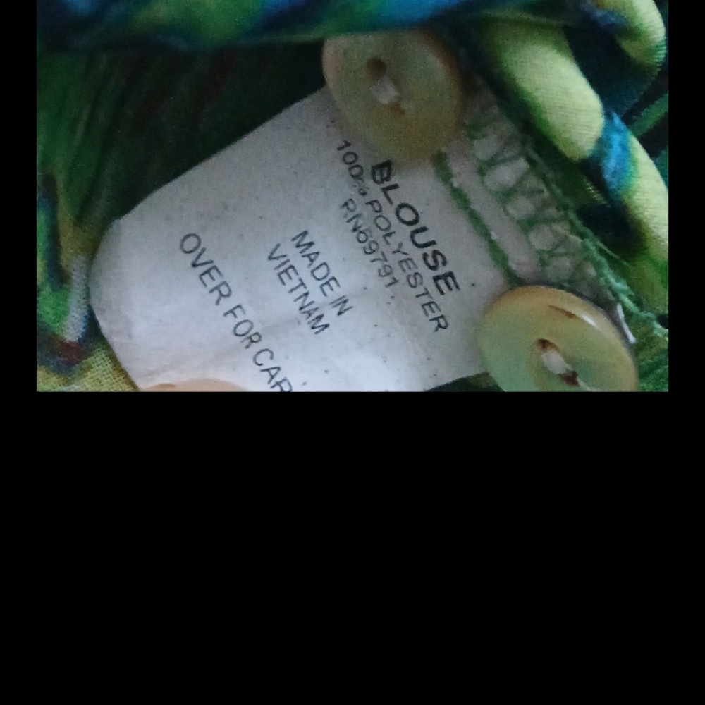 Vibrant Green Patterned Blouse‎ - Picture 8 of 11